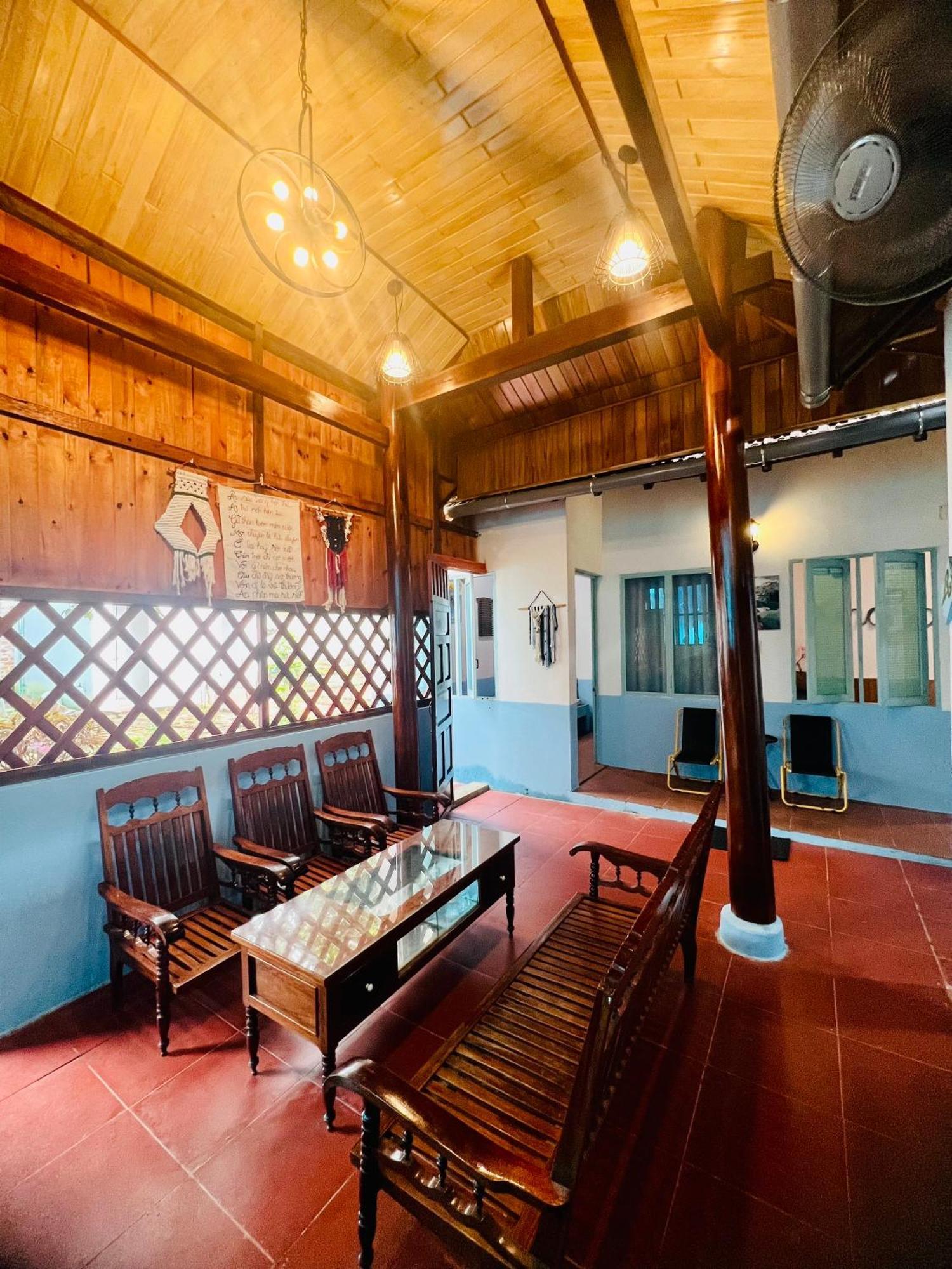 Vietnam Phuot Real Home Kon Tum Habitación foto